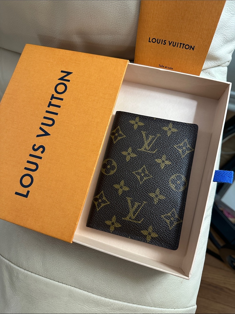 Louis Vuitton Monogram Canvas Card & Passport Holder in Brown and Gold